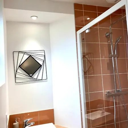 Дом отдыха Nouveau: La Du Bout Du Monde - Petit Minou - : Votre Pied-a-terre Breton Standing Pl01 *