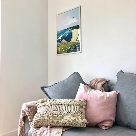 Nouveau: La Du Bout Du Monde - Petit Minou - : Votre Pied-a-terre Breton Standing Pl01 Vakantiehuis *